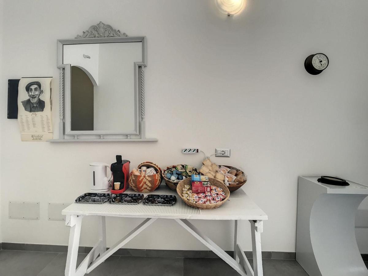Il Bed And Breakfast Al Centro Castelsardo Εξωτερικό φωτογραφία